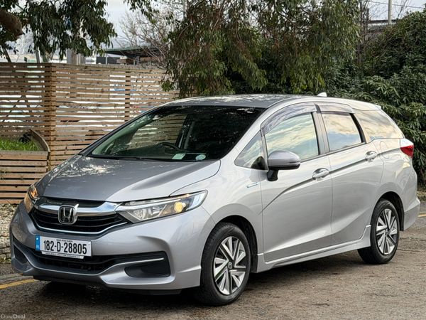 Honda Shuttle MPV, Petrol Hybrid, 2018, Silver