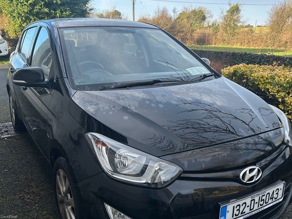 Hyundai i20 Hatchback, Petrol, 2013, Black