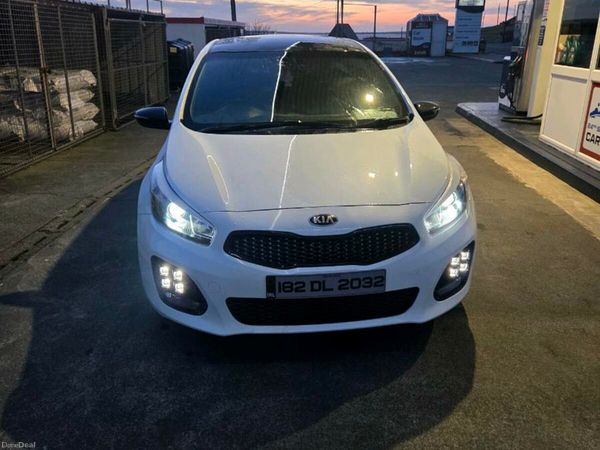 Kia Ceed Hatchback, Diesel, 2018, White