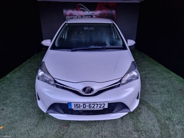 Toyota Vitz Hatchback, Petrol, 2015, White