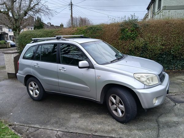 Toyota RAV4 SUV, Petrol, 2004, Silver