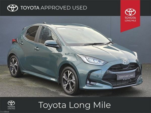 Toyota Yaris Hatchback, Petrol Hybrid, 2025, Green