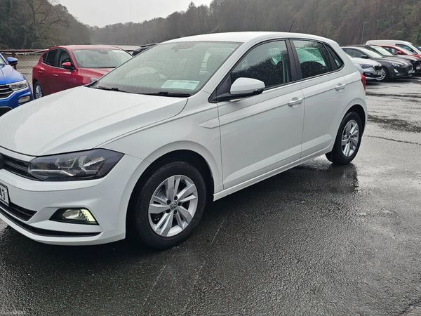 Volkswagen Polo Hatchback, Petrol, 2019, White