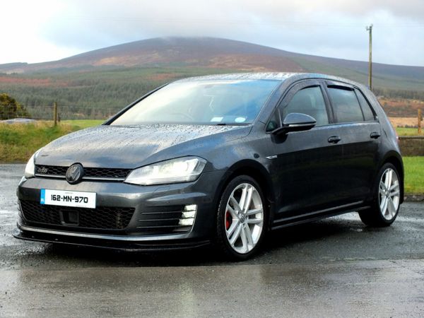 Volkswagen Golf Hatchback, Diesel, 2016, Grey