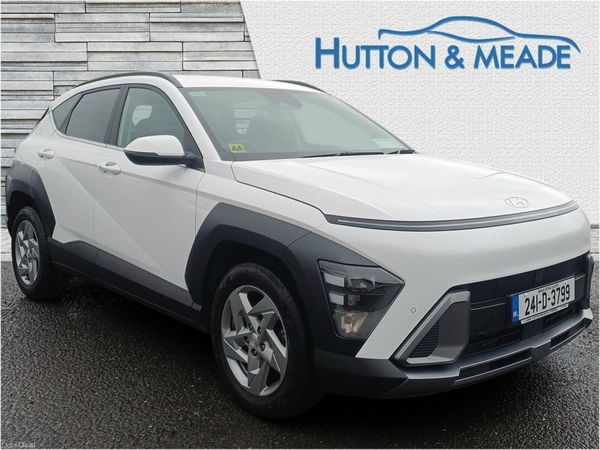 Hyundai KONA SUV, Petrol, 2024, White