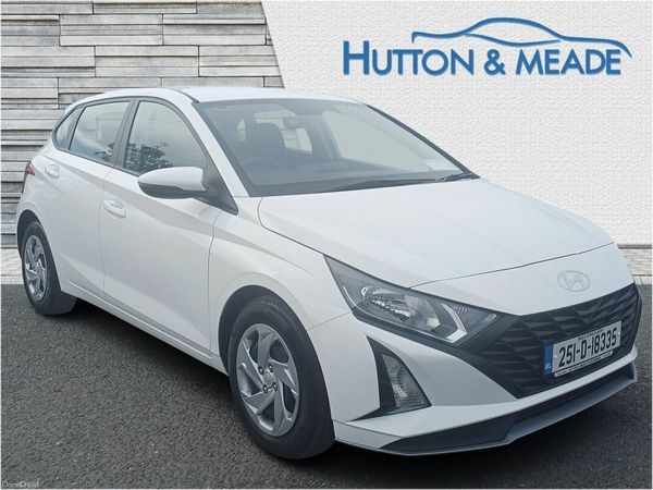 Hyundai i20 Hatchback, Petrol, 2025, 