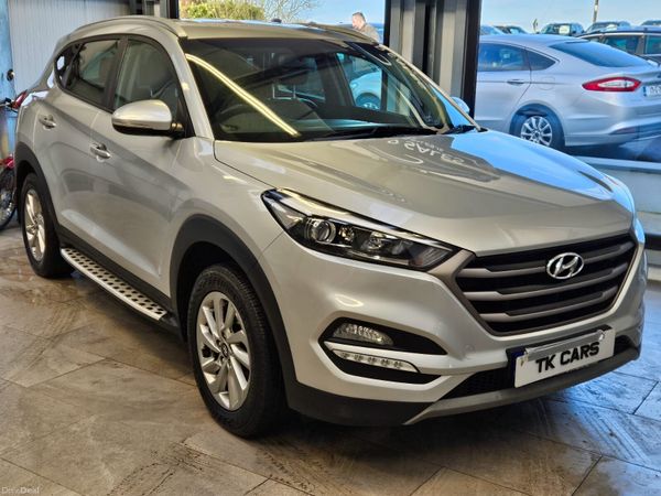 Hyundai Tucson Hatchback, Diesel, 2017, Silver