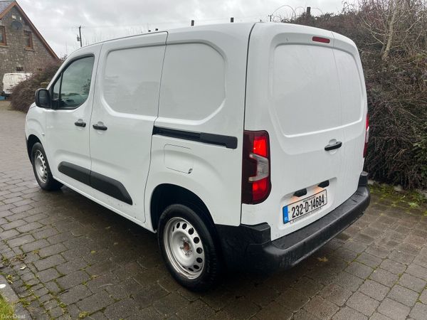 Volvo XC90 SUV, Diesel, 2017, White