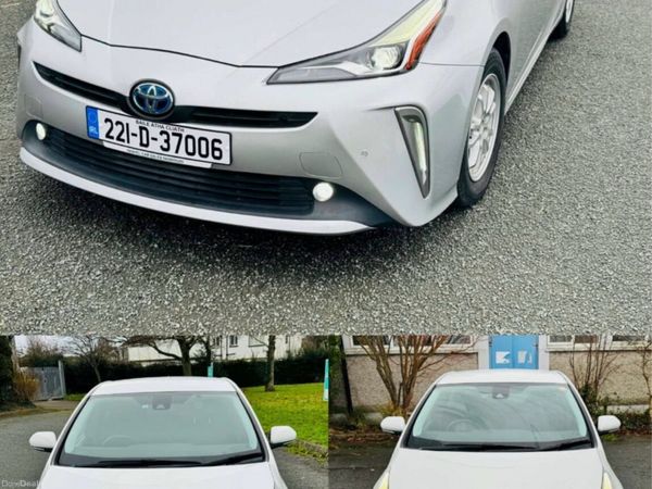Toyota Prius Hatchback, Petrol Hybrid, 2022, Silver