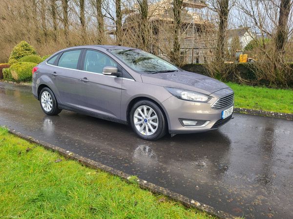 Ford Focus Saloon, Diesel, 2017, Brown