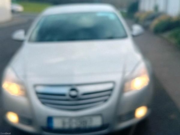Opel Insignia Saloon, Diesel, 2011, Silver