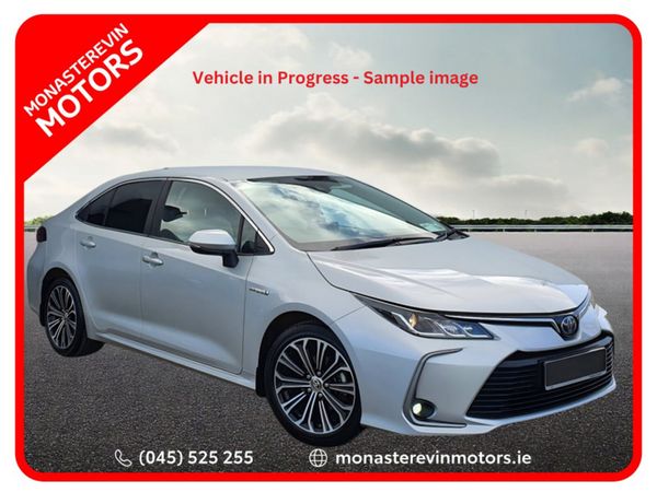 Toyota Corolla Saloon, Petrol Hybrid, 2023, Grey