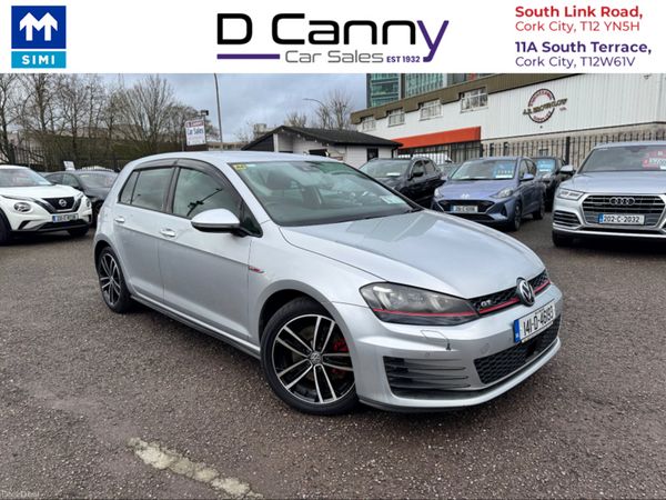 Volkswagen Golf Hatchback, Petrol, 2014, Silver