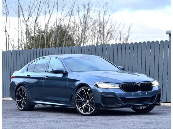 BMW 5-Series Saloon, Petrol Hybrid, 2023, Blue