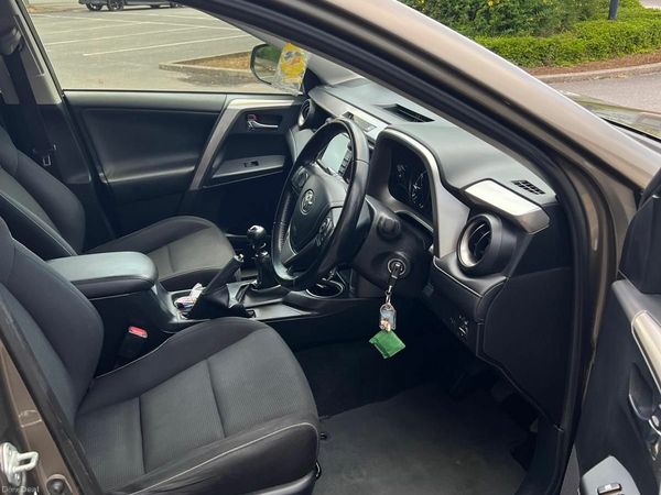 Toyota RAV4 SUV, Diesel, 2016, Bronze
