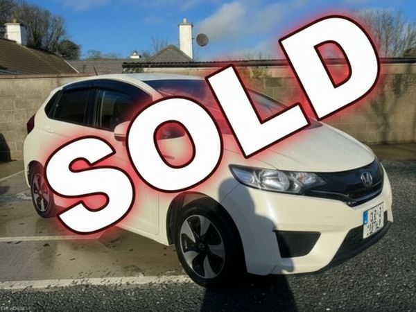 Honda Fit Hatchback, Petrol Hybrid, 2013, White