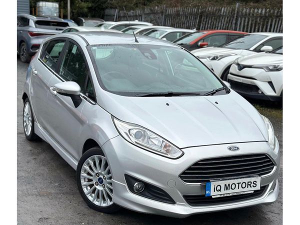 Ford Fiesta Hatchback, Petrol, 2027, Silver
