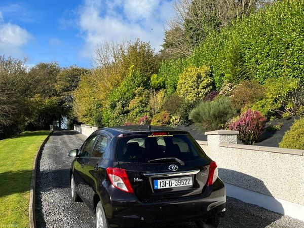 Toyota Vitz Hatchback, Petrol, 2013, Purple