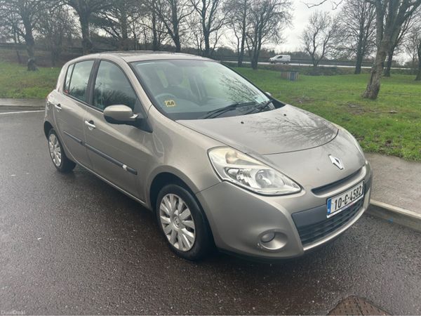 Renault Clio Hatchback, Unknown, 2010, Gold