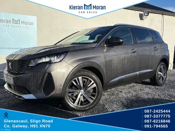 Peugeot 5008 MPV, Diesel, 2023, Grey