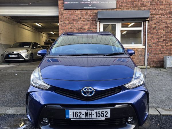 Toyota Prius Hatchback, Petrol Hybrid, 2016, Blue