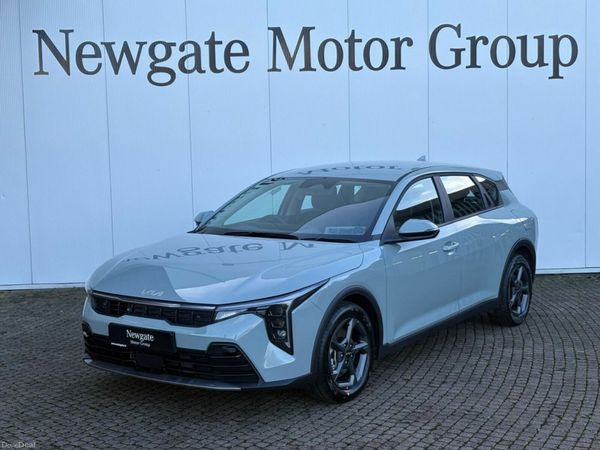 Kia K4 Hatchback, Petrol, 2026, Green