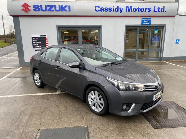 Toyota Corolla Saloon, Diesel, 2016, Grey