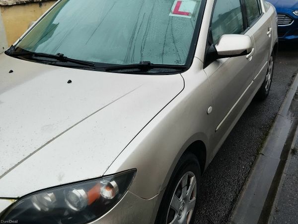 Mazda Mazda3 Saloon, Petrol, 2006, Silver
