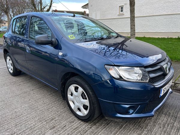 Dacia Sandero Hatchback, Petrol, 2016, Blue