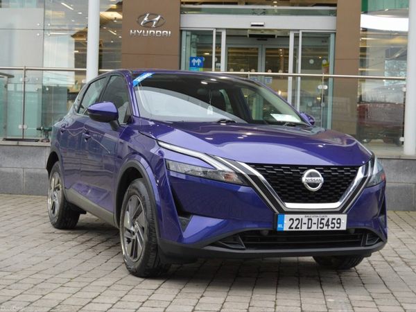 Nissan Qashqai MPV, Petrol, 2022, Blue