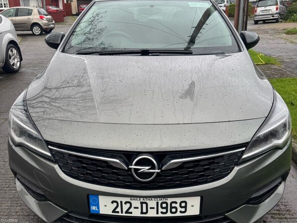 Opel Astra Hatchback, Diesel, 2021, Grey