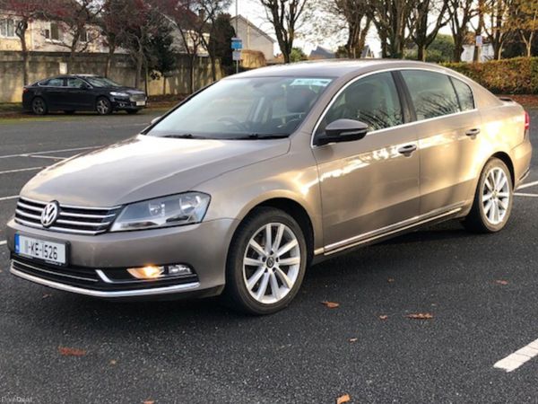 Volkswagen Passat Saloon, Diesel, 2011, Brown