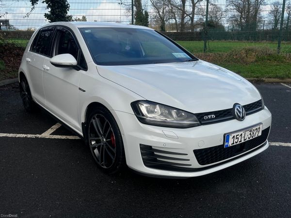 Volkswagen Golf Hatchback, Diesel, 2015, White