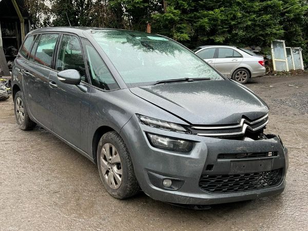 Peugeot 307 Hatchback, Petrol, 2005, Red