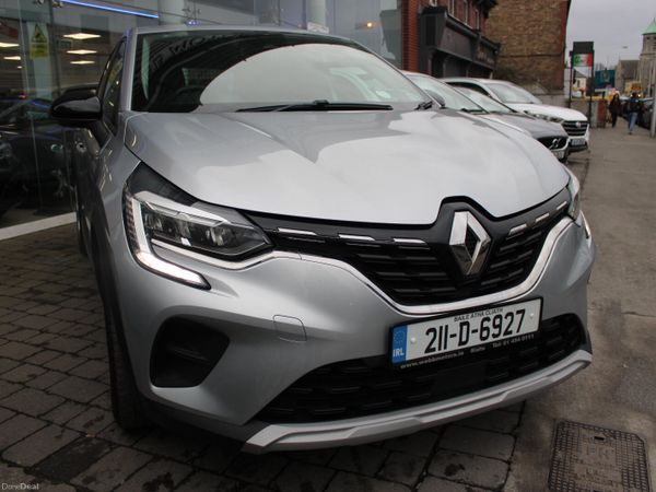 Renault Captur Van, Diesel, 2021, Grey