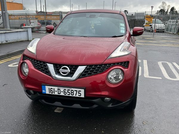 Nissan Juke SUV, Petrol, 2016, Red
