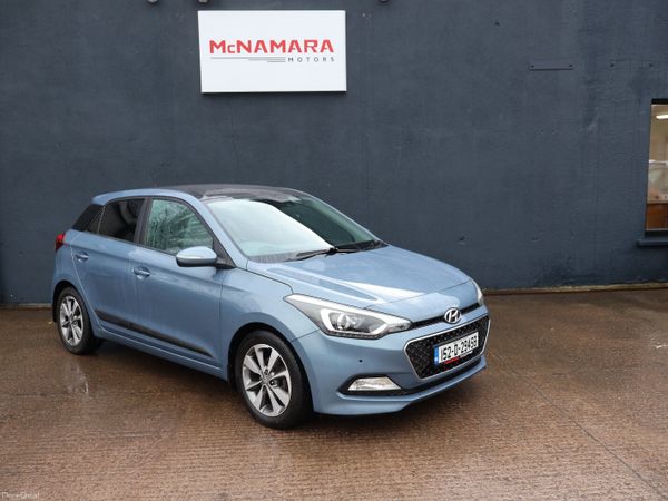 Hyundai i20 Hatchback, Petrol, 2015, Blue