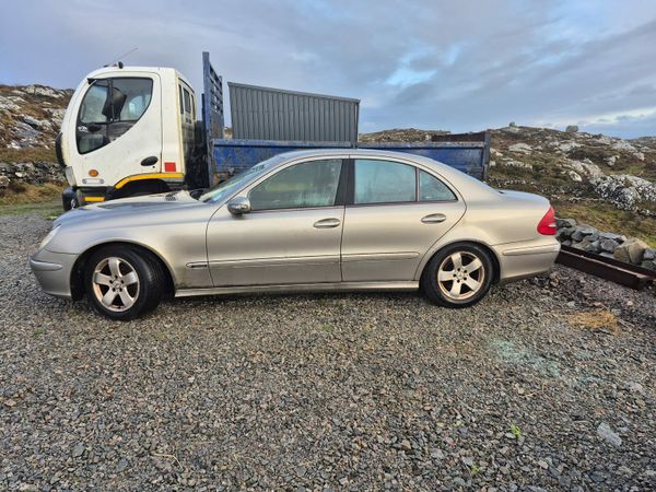 Mercedes-Benz E-Class Saloon, Diesel, 2006, Silver
