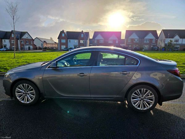 Opel Insignia Saloon, Diesel, 2017, Grey