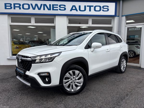 Suzuki SX4 S-Cross SUV, Petrol Hybrid, 2023, White