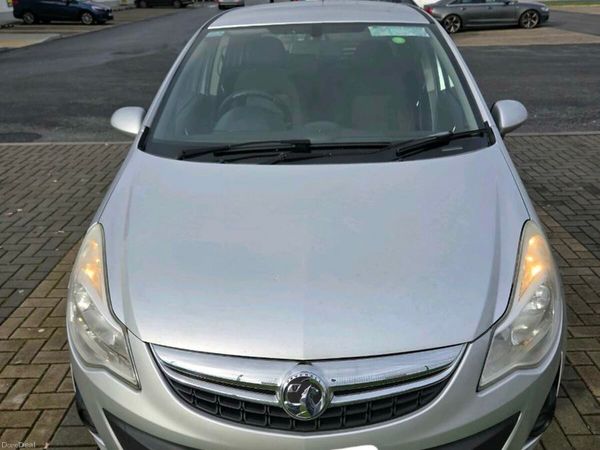 Vauxhall Corsa Hatchback, Petrol, 2011, Silver