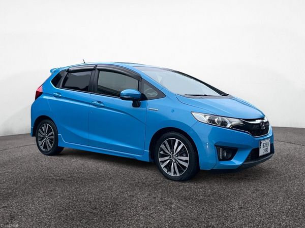 Honda Fit Hatchback, Petrol Hybrid, 2016, Blue