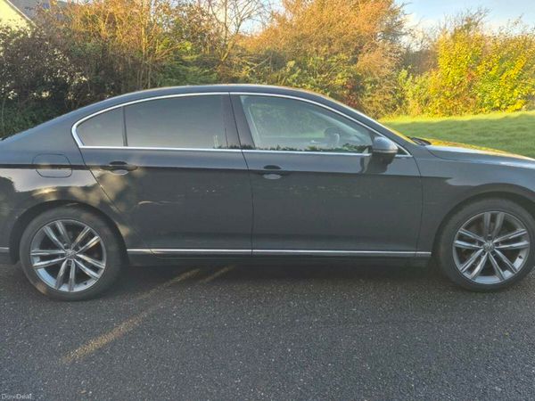 Volkswagen Passat Saloon, Diesel, 2016, Grey
