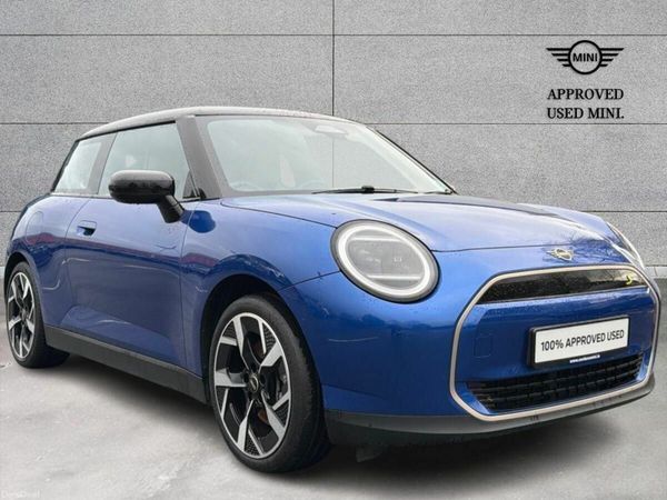 Mini Cooper Hatchback, Electric, 2024, Blue