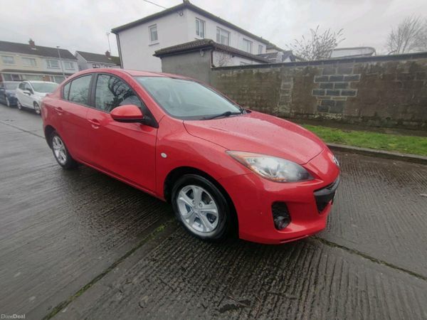 Mazda Mazda3 Saloon, Diesel, 2012, Red