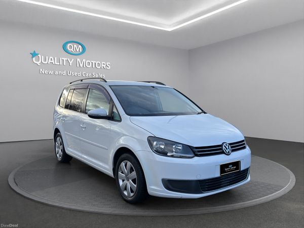 Volkswagen Touran Hatchback, Petrol, 2014, White