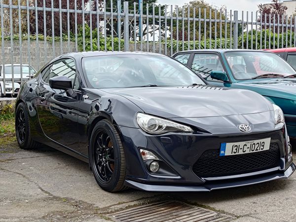 Toyota GT86 Coupe, Petrol, 2013, Grey