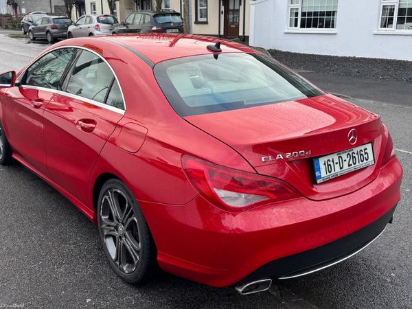 Mercedes-Benz CLA Saloon, Diesel, 2016, Red