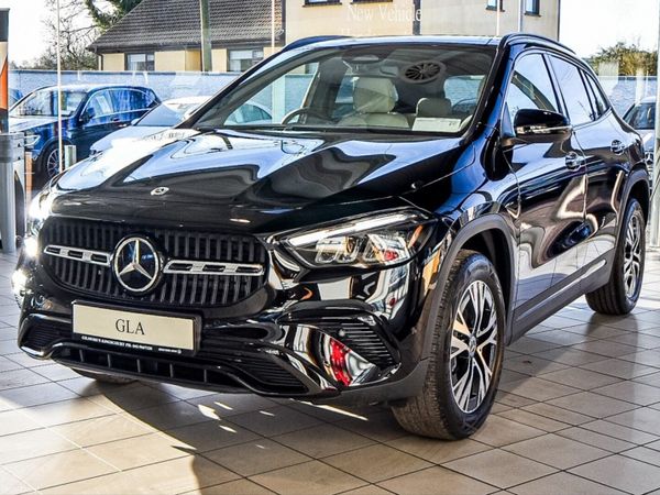 Mercedes-Benz GLA MPV, Diesel, 2026, Black