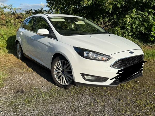Ford Focus Hatchback, Diesel, 2016, White